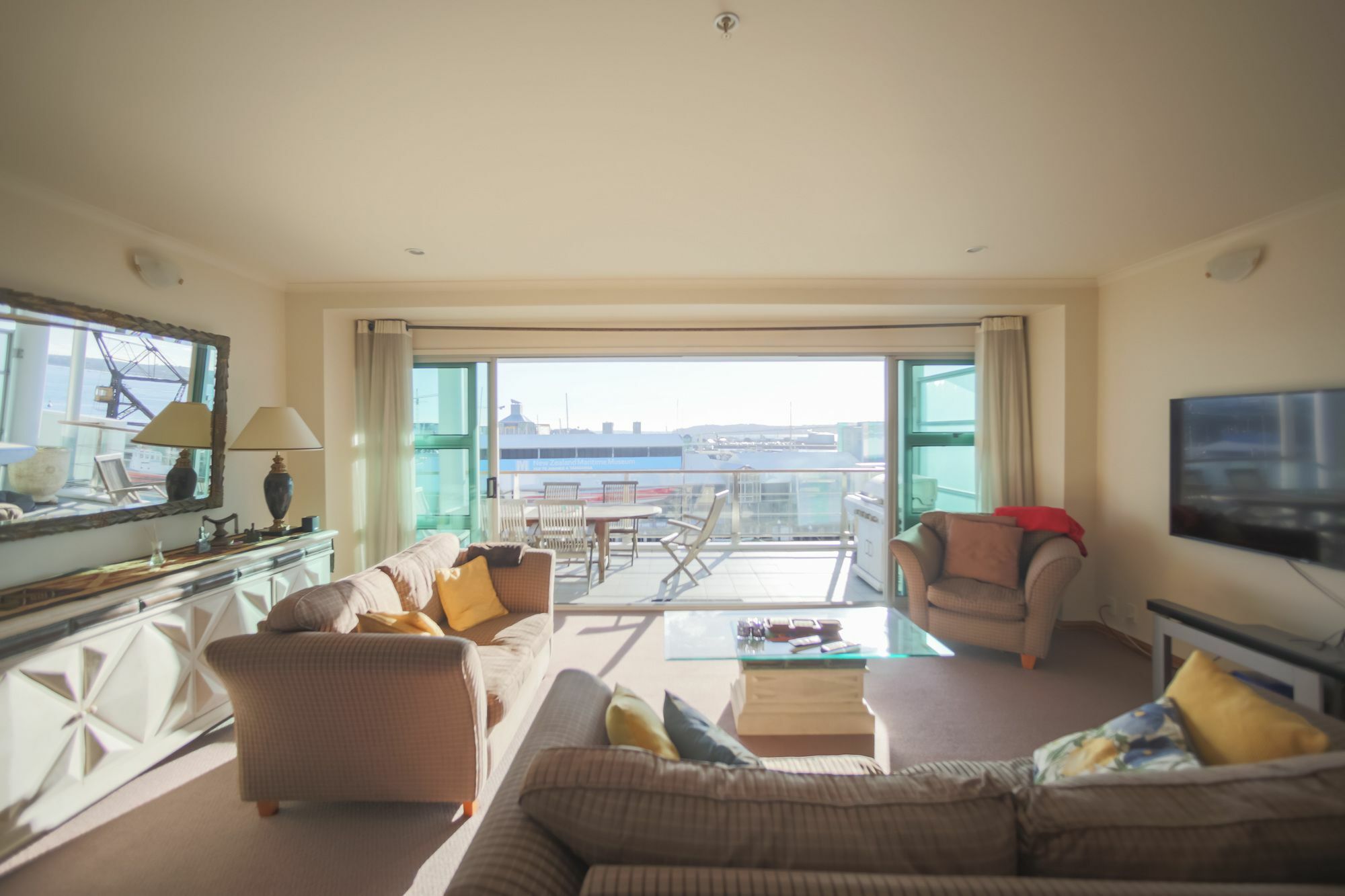 Stunning Apartment At Princes Wharf Auckland Buitenkant foto